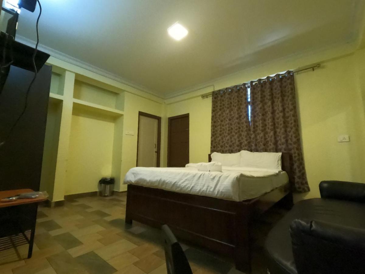 Aurora Guest House Shillong Ngoại thất bức ảnh