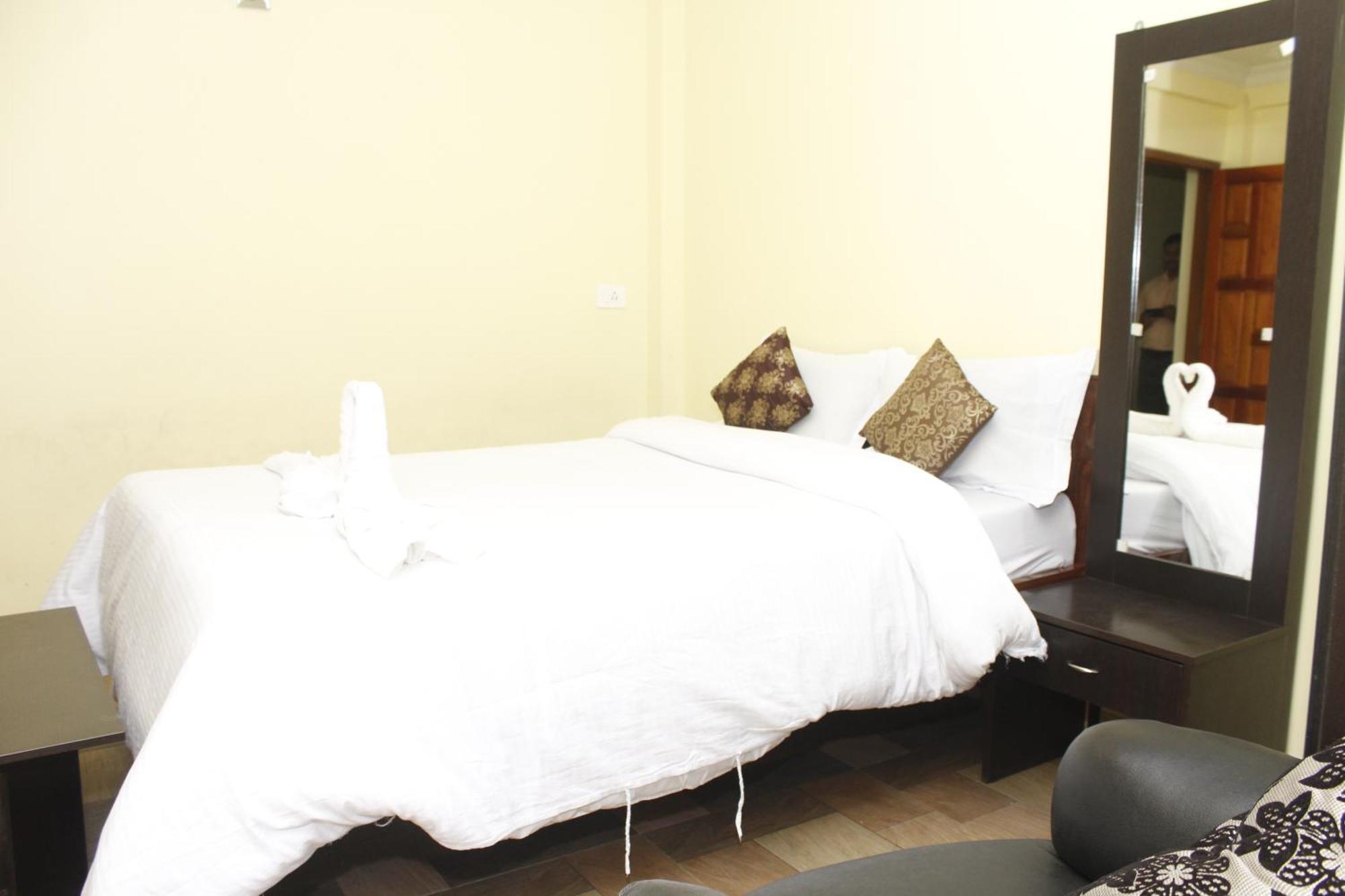 Aurora Guest House Shillong Ngoại thất bức ảnh