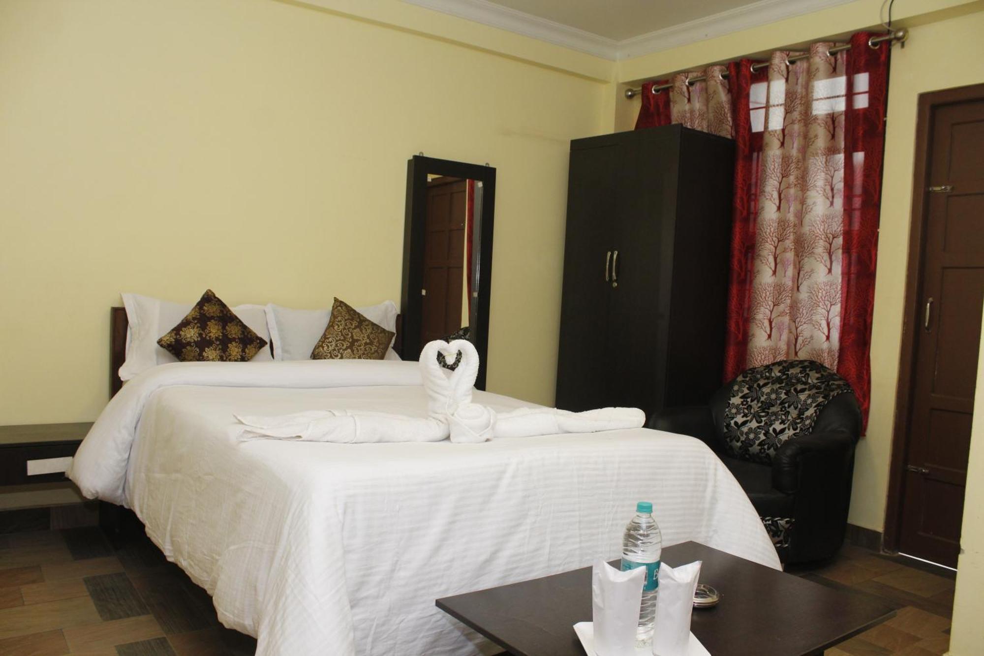 Aurora Guest House Shillong Ngoại thất bức ảnh