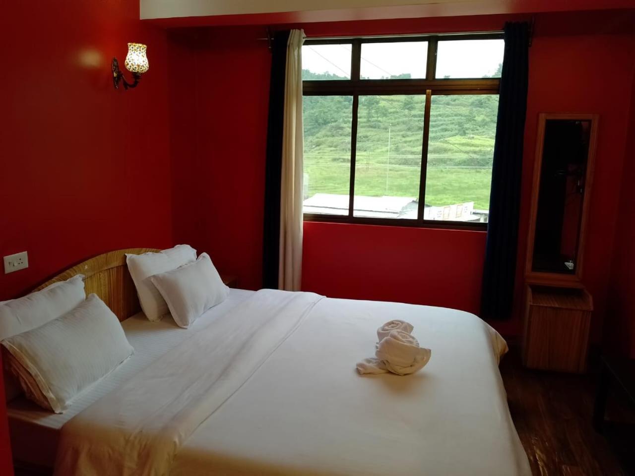 Aurora Guest House Shillong Ngoại thất bức ảnh