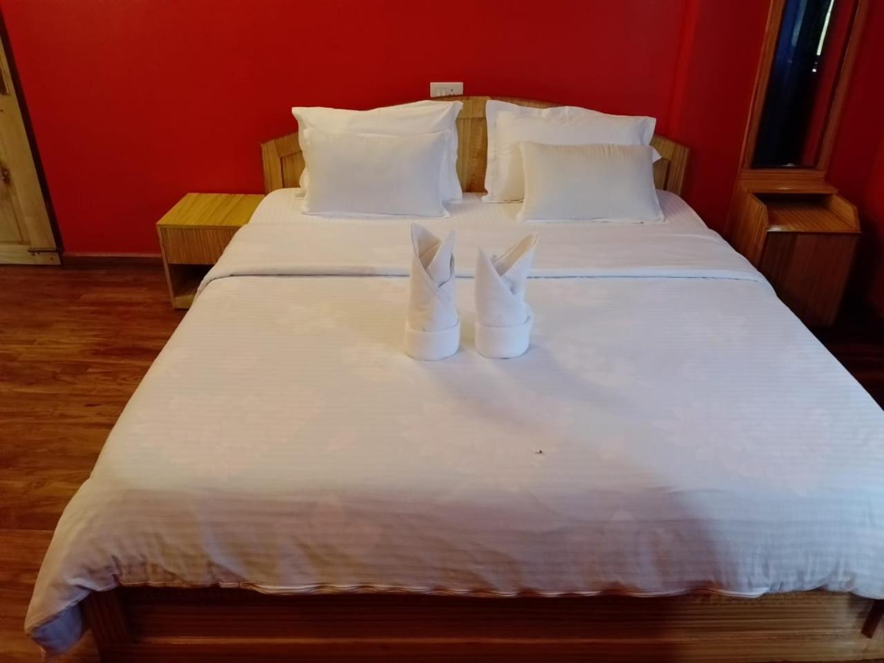 Aurora Guest House Shillong Ngoại thất bức ảnh